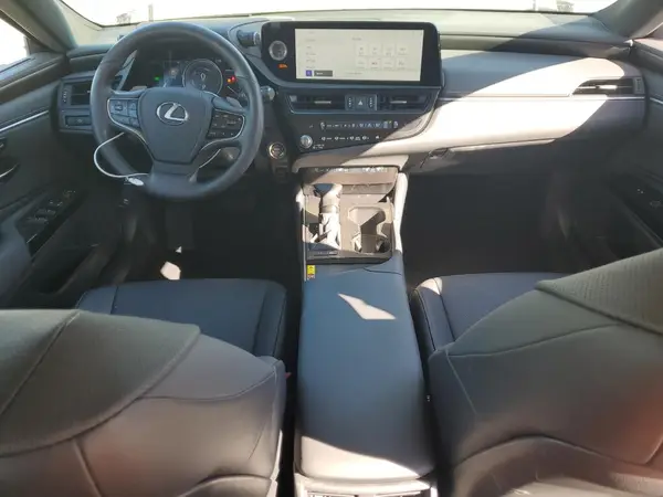58ADA1C1XSU057525 2025 LEXUS ES - Image 8