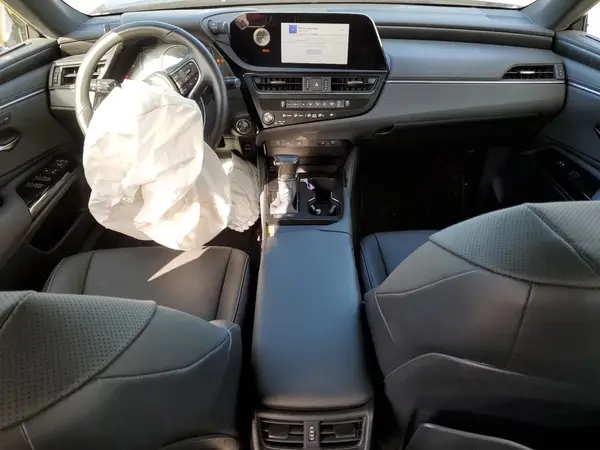58ADA1C1XSU057931 2025 LEXUS ES - Image 8