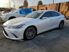 58ADA1C1XSU062224 2025 LEXUS ES