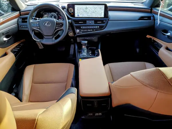 58ADA1C1XSU062224 2025 LEXUS ES - Image 8