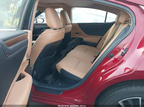 58ADA1C1XSU066127 2025 LEXUS ES - Image 8