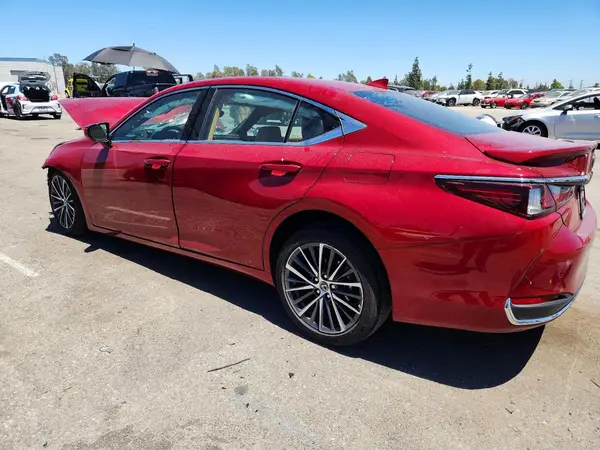 58ADA1C1XSU067567 2025 LEXUS ES - Image 2