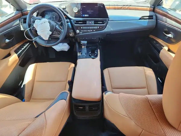 58ADA1C1XSU067567 2025 LEXUS ES - Image 8