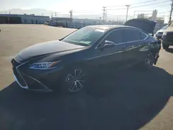 58ADA1C1XSU067889 2025 LEXUS ES