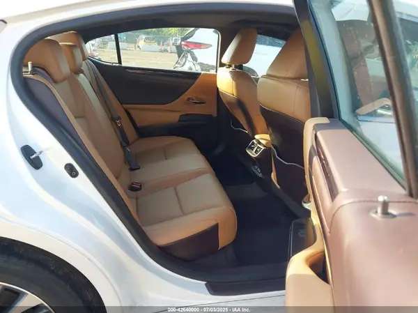 58ADZ1B10LU053124 2020 LEXUS ES - Image 8