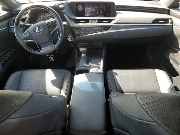 58ADZ1B10LU057996 2020 LEXUS ES - Image 8
