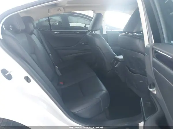 58ADZ1B10LU061594 2020 LEXUS ES - Image 8