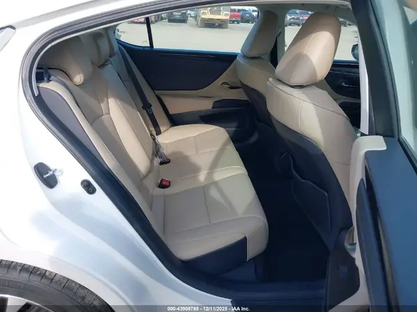 58ADZ1B10LU066648 2020 LEXUS ES - Image 8