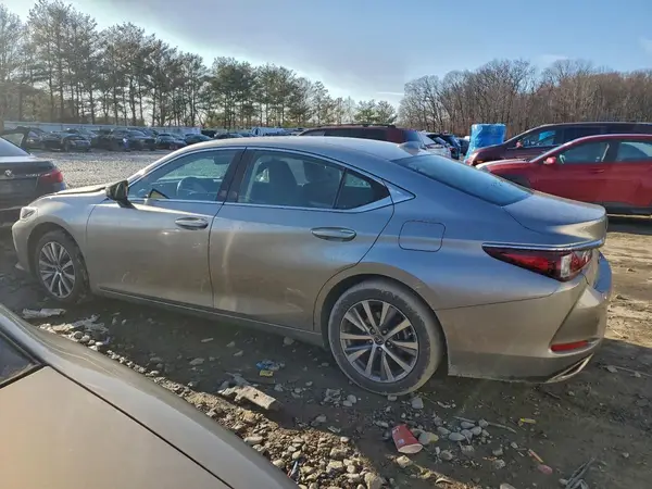 58ADZ1B10LU080372 2020 LEXUS ES - Image 2
