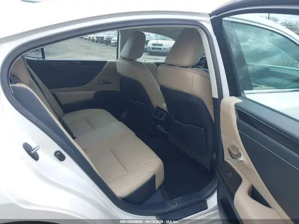 58ADZ1B10MU082396 2021 LEXUS ES - Image 8