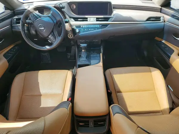 58ADZ1B10MU086397 2021 LEXUS ES - Image 8