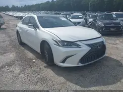 58ADZ1B10MU101321 2021 LEXUS ES