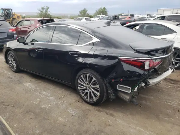 58ADZ1B10MU108057 2021 LEXUS ES - Image 2