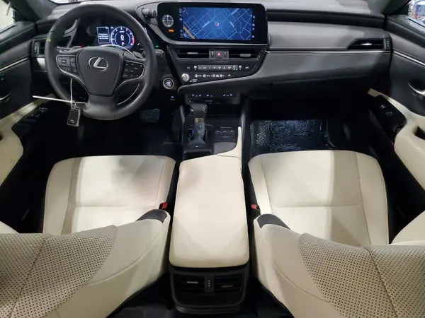 58ADZ1B10NU131985 2022 LEXUS ES - Image 8