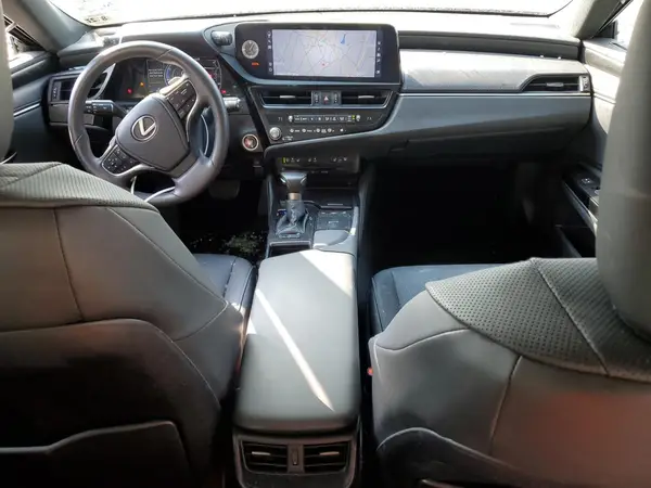 58ADZ1B10NU135048 2022 LEXUS ES - Image 8