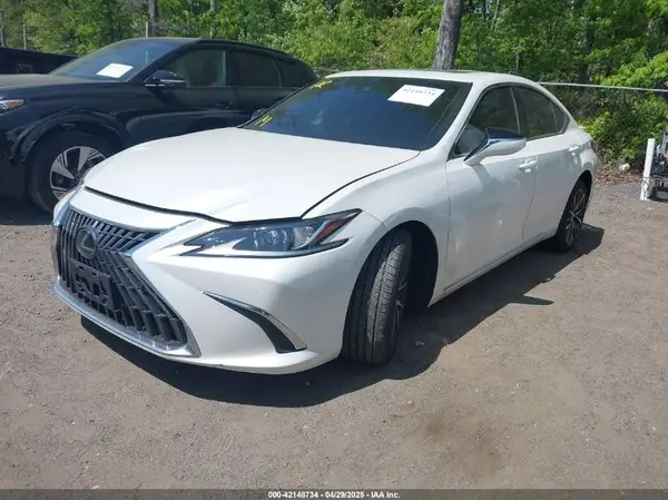 58ADZ1B10PU146036 2023 LEXUS ES - Image 2