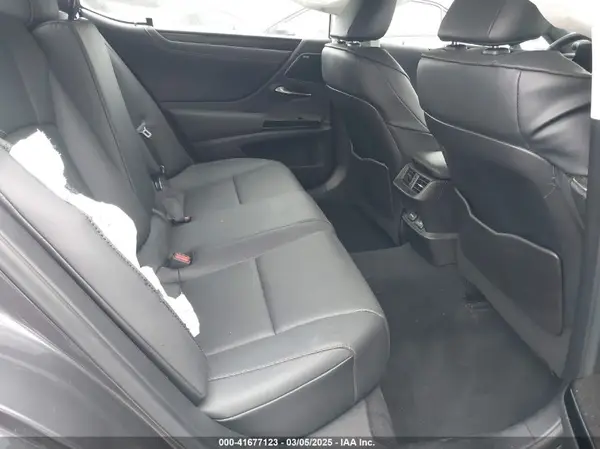 58ADZ1B10PU147722 2023 LEXUS ES - Image 8