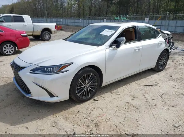 58ADZ1B10PU154623 2023 LEXUS ES - Image 2