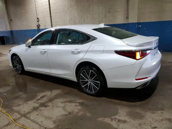 58ADZ1B10RU163695 2024 LEXUS ES - Image 2