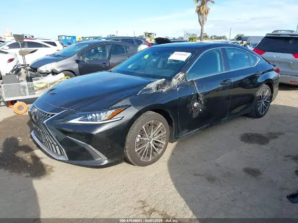 58ADZ1B10RU167407 2024 LEXUS ES - Image 2