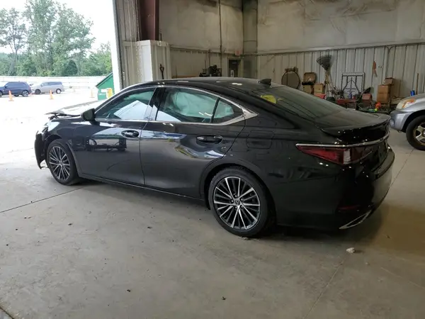 58ADZ1B10RU180867 2024 LEXUS ES - Image 2