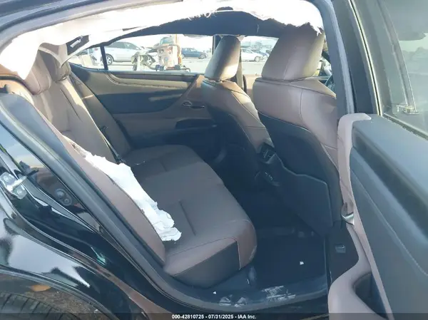 58ADZ1B10SU188926 2025 LEXUS ES - Image 8