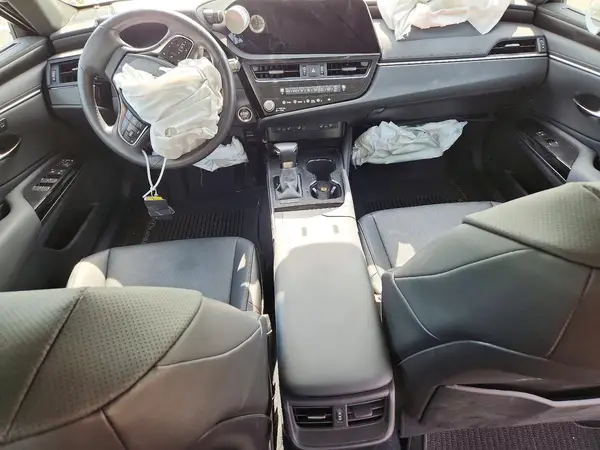 58ADZ1B10SU199960 2025 LEXUS ES - Image 8