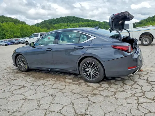 58ADZ1B10SU204378 2025 LEXUS ES - Image 2