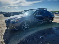 58ADZ1B10SU208138 2025 LEXUS ES