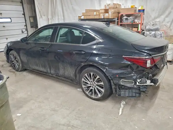 58ADZ1B11LU062589 2020 LEXUS ES - Image 2