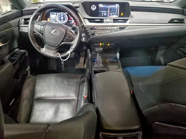 58ADZ1B11LU062589 2020 LEXUS ES - Image 8
