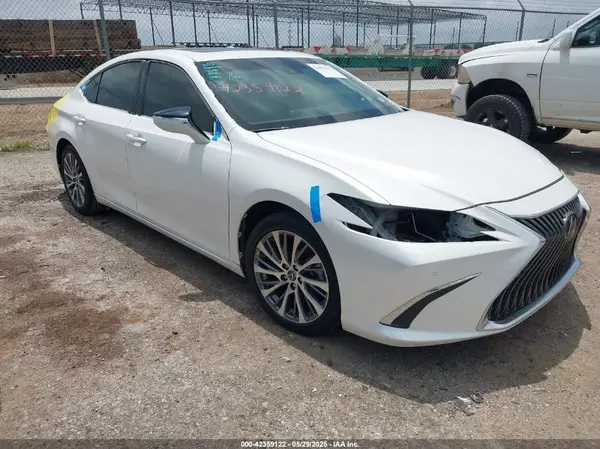 58ADZ1B11LU063578 2020 LEXUS ES - Image 1