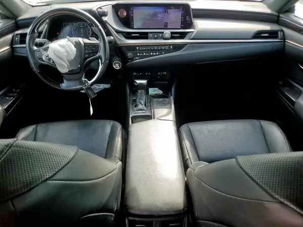 58ADZ1B11LU082373 2020 LEXUS ES - Image 8