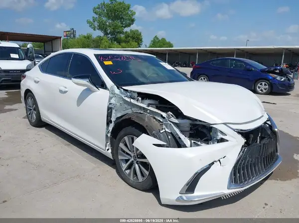 58ADZ1B11MU084108 2021 LEXUS ES - Image 1