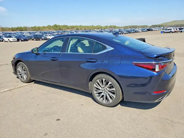 58ADZ1B11MU094489 2021 LEXUS ES - Image 2