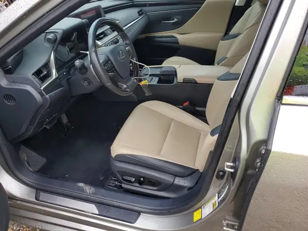 58ADZ1B11MU097635 2021 LEXUS ES - Image 8
