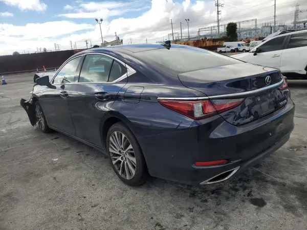 58ADZ1B11MU103661 2021 LEXUS ES - Image 2