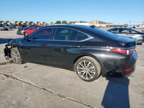 58ADZ1B11MU107919 2021 LEXUS ES - Image 2