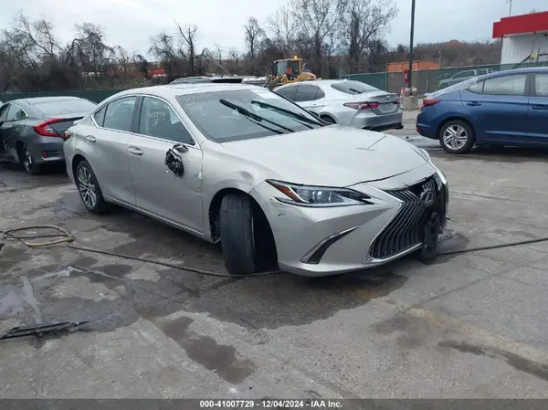 58ADZ1B11MU108987 2021 LEXUS ES - Image 1