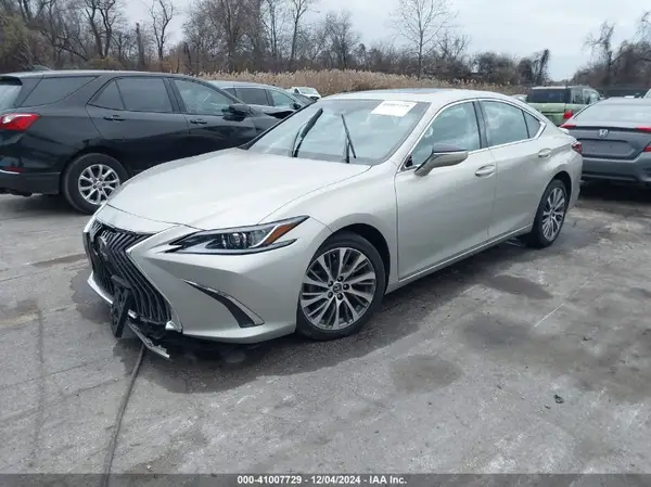58ADZ1B11MU108987 2021 LEXUS ES - Image 2