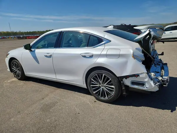 58ADZ1B11PU140973 2023 LEXUS ES - Image 2