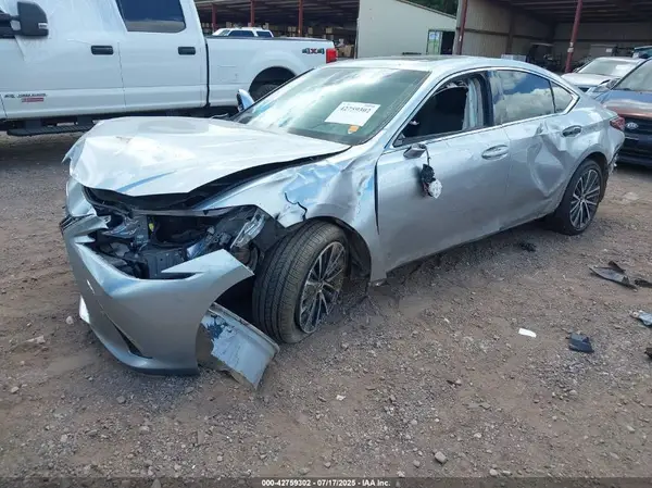 58ADZ1B11PU145817 2023 LEXUS ES - Image 2