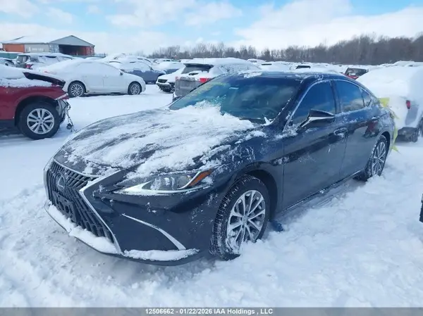 58ADZ1B11RU172132 2024 LEXUS ES - Image 2