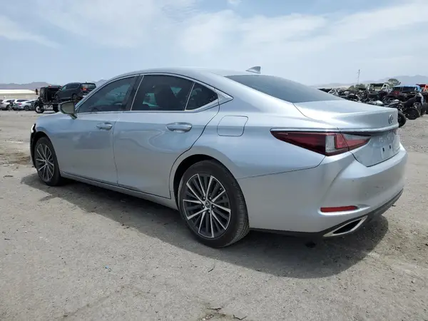 58ADZ1B11RU178707 2024 LEXUS ES - Image 2