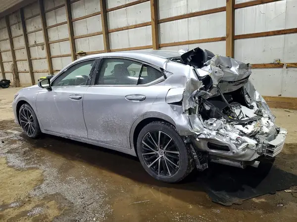 58ADZ1B11SU192628 2025 LEXUS ES - Image 2