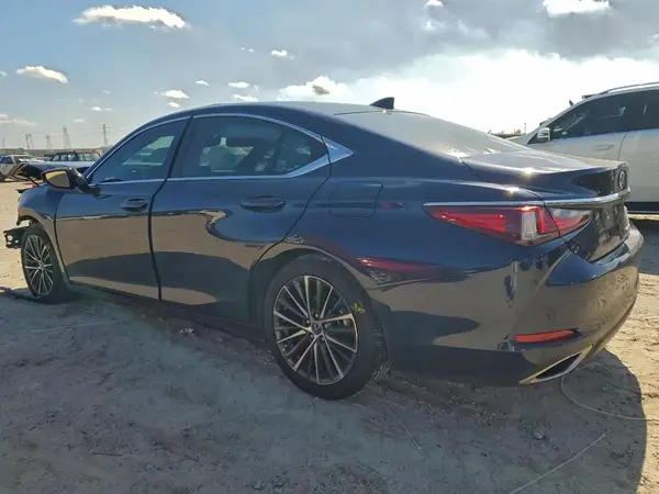 58ADZ1B11SU195853 2025 LEXUS ES - Image 2
