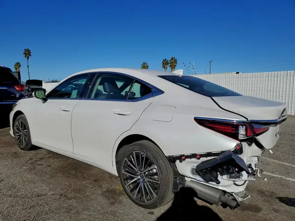 58ADZ1B11SU206110 2025 LEXUS ES - Image 2