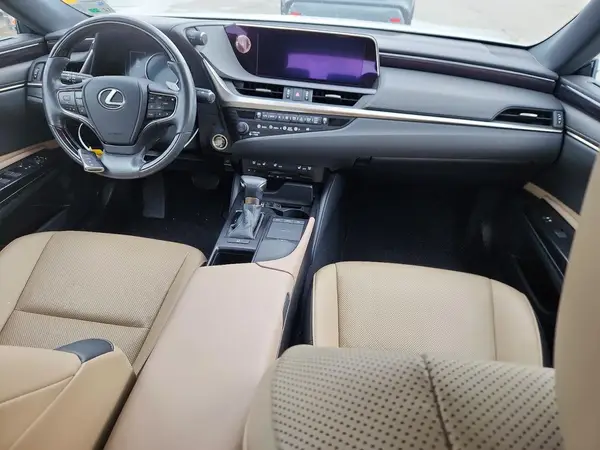 58ADZ1B12LU053447 2020 LEXUS ES - Image 8