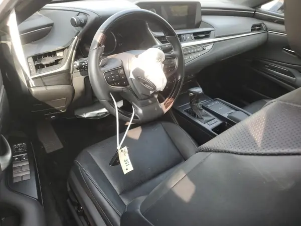 58ADZ1B12LU071270 2020 LEXUS ES - Image 8