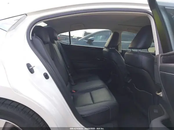 58ADZ1B12LU074816 2020 LEXUS ES - Image 8